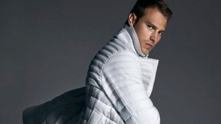 Matthew Noszka Hits the Studio with Esquire Turkey