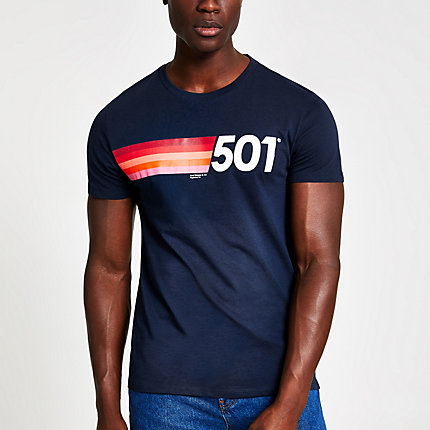 levis printed tshirt