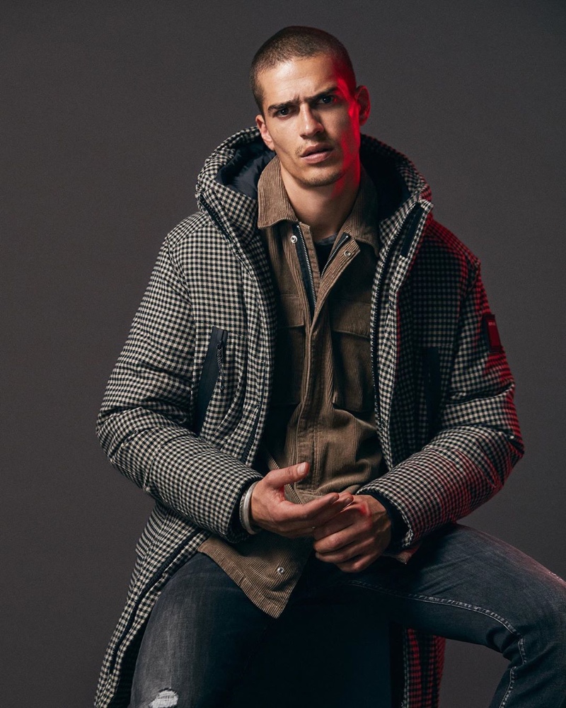 Replay enlists Marco Vinante as the star of its fall-winter 2019 campaign.