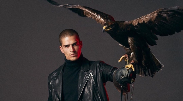 Marco Vinante Fronts Replay Fall '19 Campaign Marco Vinante stars in Replay's fall-winter 2019 campaign.