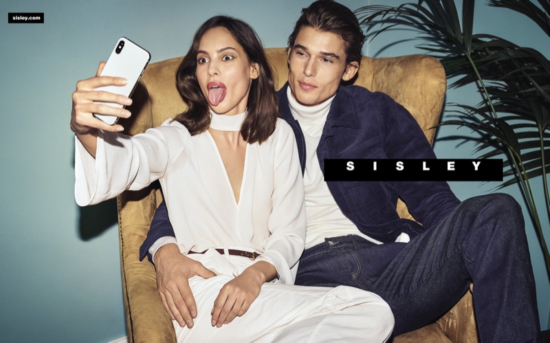 Lisa Louis Fratani and Jonas Halvorsen take a selfie for Sisley's fall-winter 2019 campaign.
