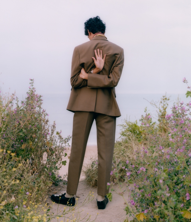 Serge & Callum Head Outdoors for The Greatest Cover Story