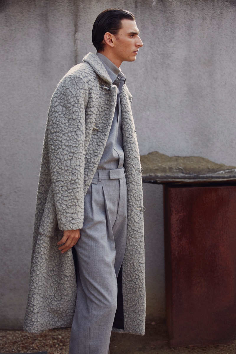 Thibaud Charon Embraces Relaxed Tailoring for Forbes España
