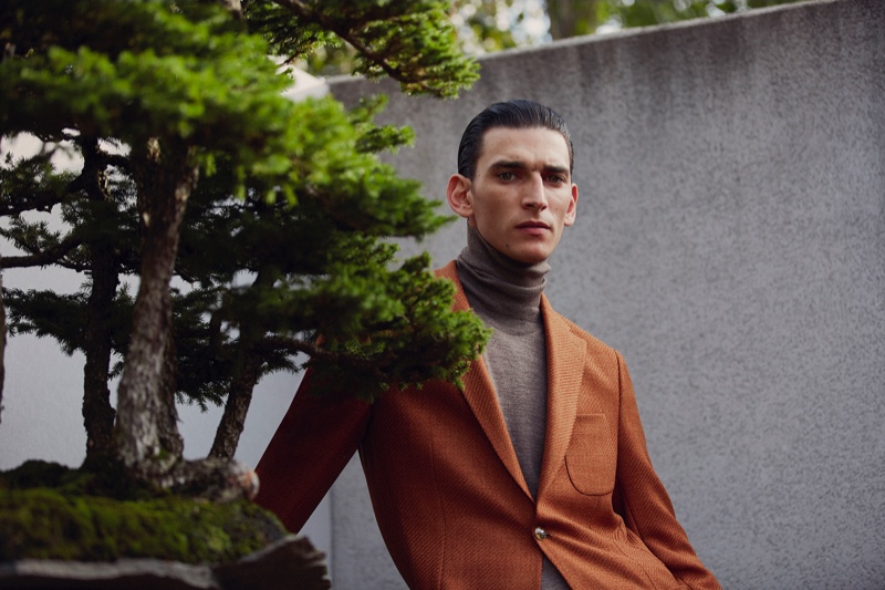 Thibaud Charon Embraces Relaxed Tailoring for Forbes España