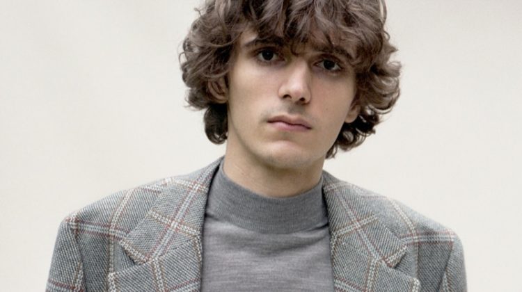 Massimo Embraces Smart Fall Style for BEIGE