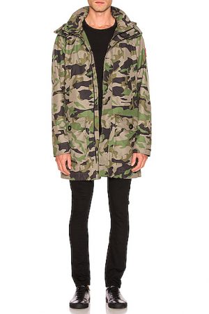 Canada Goose Crew Trench in Green Canada Goose Crew Trench in Green