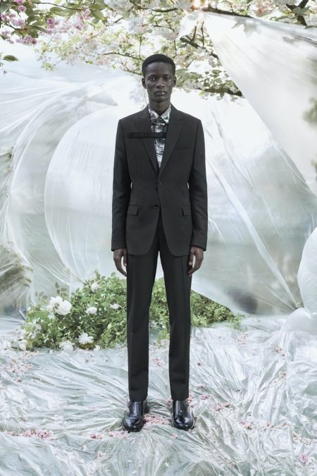 Dior Men Resort 2020 Collection Lookbook 001