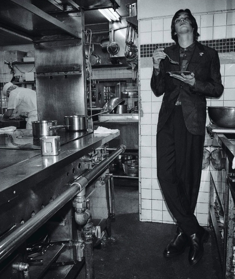 GQ Japan 2019 Fashion Editorial 005