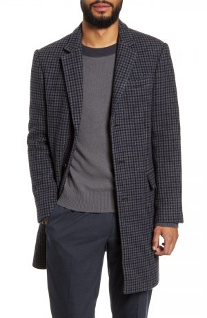 Men's Club Monaco Slim Fit Plaid Wool Blend Topcoat, Size 42 - Grey Men's Club Monaco Slim Fit Plaid Wool Blend Topcoat, Size 42 - Grey