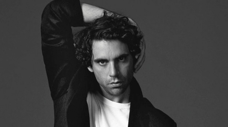 Clad in Emporio Armani, Mika connects with Corriere della Sera Style.