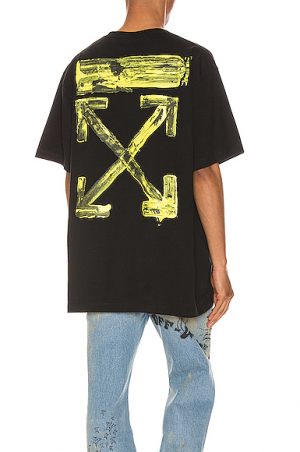 OFF-WHITE Acrylic Arrows Tee in Black OFF-WHITE Acrylic Arrows Tee in Black