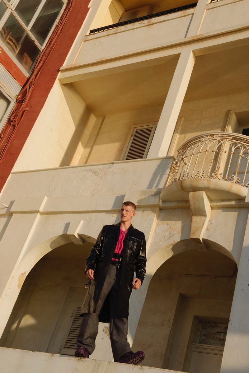 Connor Newall 2019 LOfficiel Hommes Poland 008