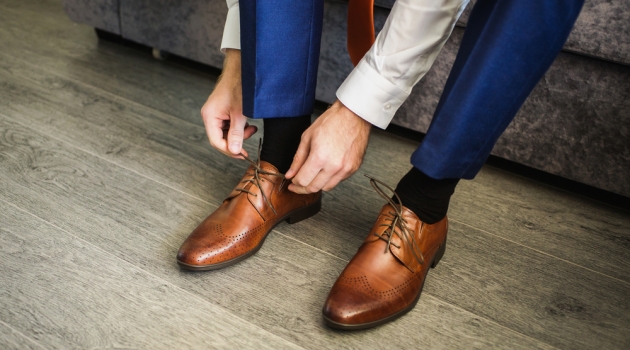 What Are Bespoke Shoes & What to Wear for Luxury Casino Man Dress Shoes