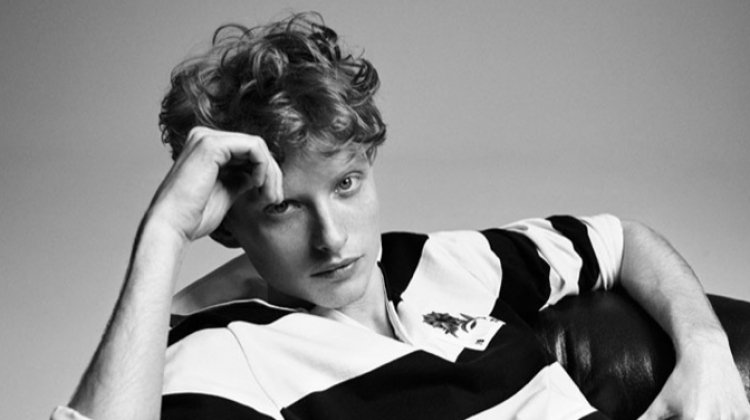 Iwan Zalewski sports a rugby style polo from Pepe Jeans' pre-spring/summer 2020 collection.