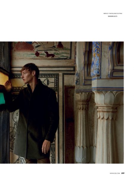 Roberto Sipos Travels to India for Spanish GQ