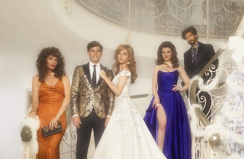 Helena Christensen, Simonas Pham, Meghan Roche, Sarah Baker, and Jonathan Saxby star in Versace's holiday 2019 campaign.