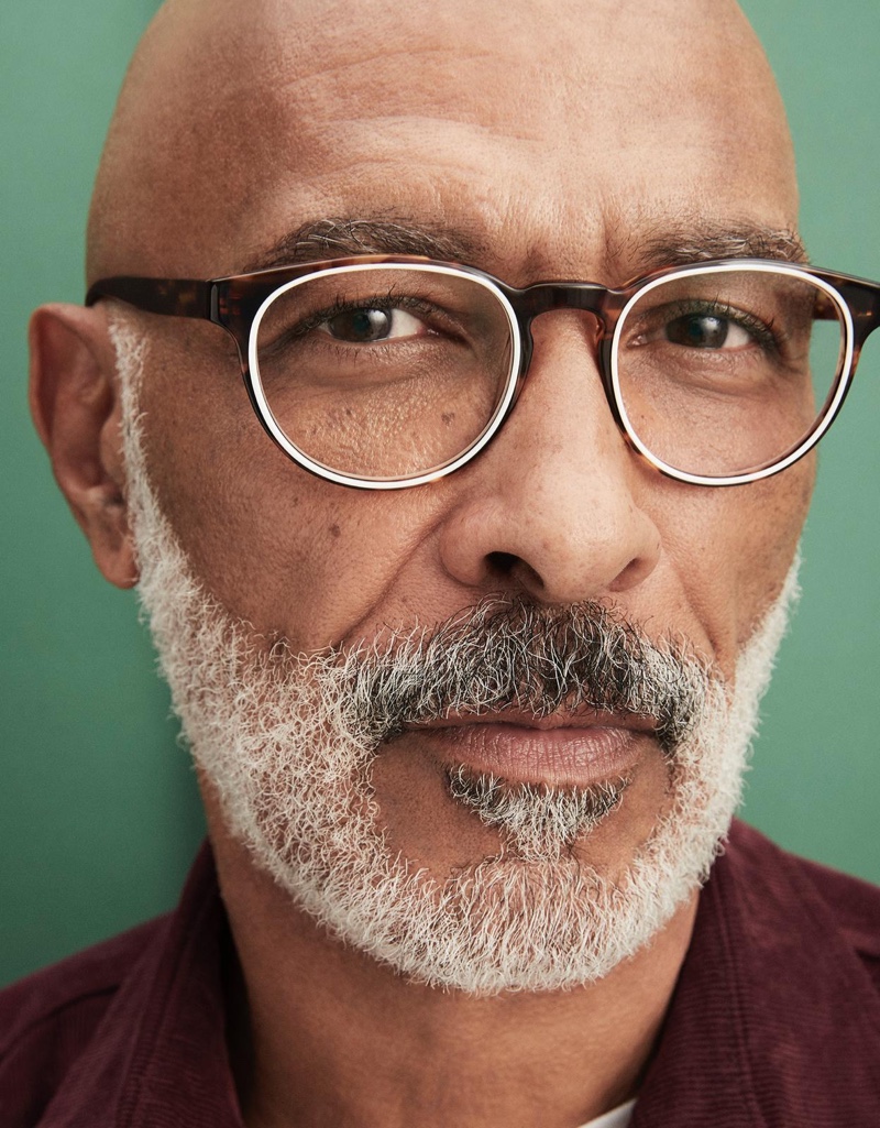 Model Lono Brazil sports Warby Parker's Percey glasses in Root Beer with ecru. 