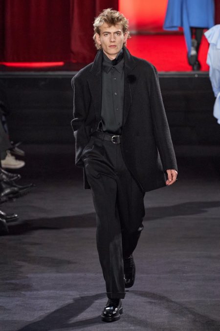 AMI Fall Winter 2020 Mens Collection Runway 028