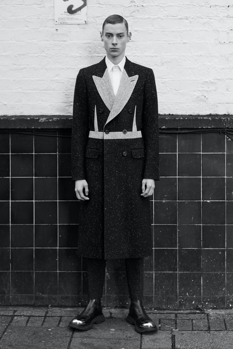 Alexander McQueen Fall Winter 2020 Mens Collection Lookbook