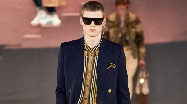 Balmain Dresses the Modern Nomad for Fall '20 Collection Balmain Dresses the Modern Nomad for Fall '20 Collection