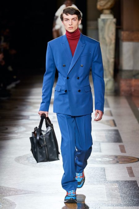 Berluti Fall Winter 2020 Mens Collection Runway 001