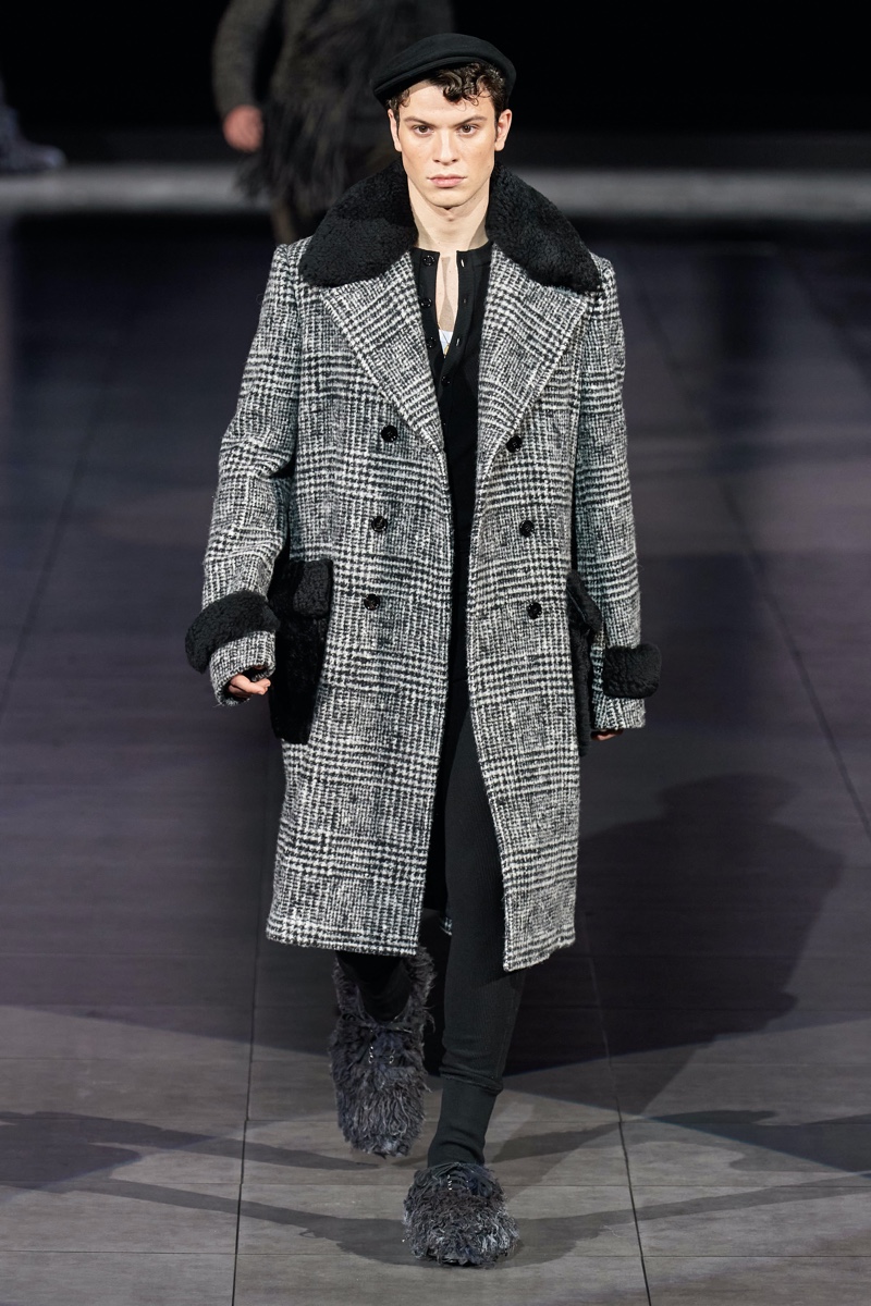 Dolce and Gabbana Fall Winter 2020 Mens Collection Runway Show 011
