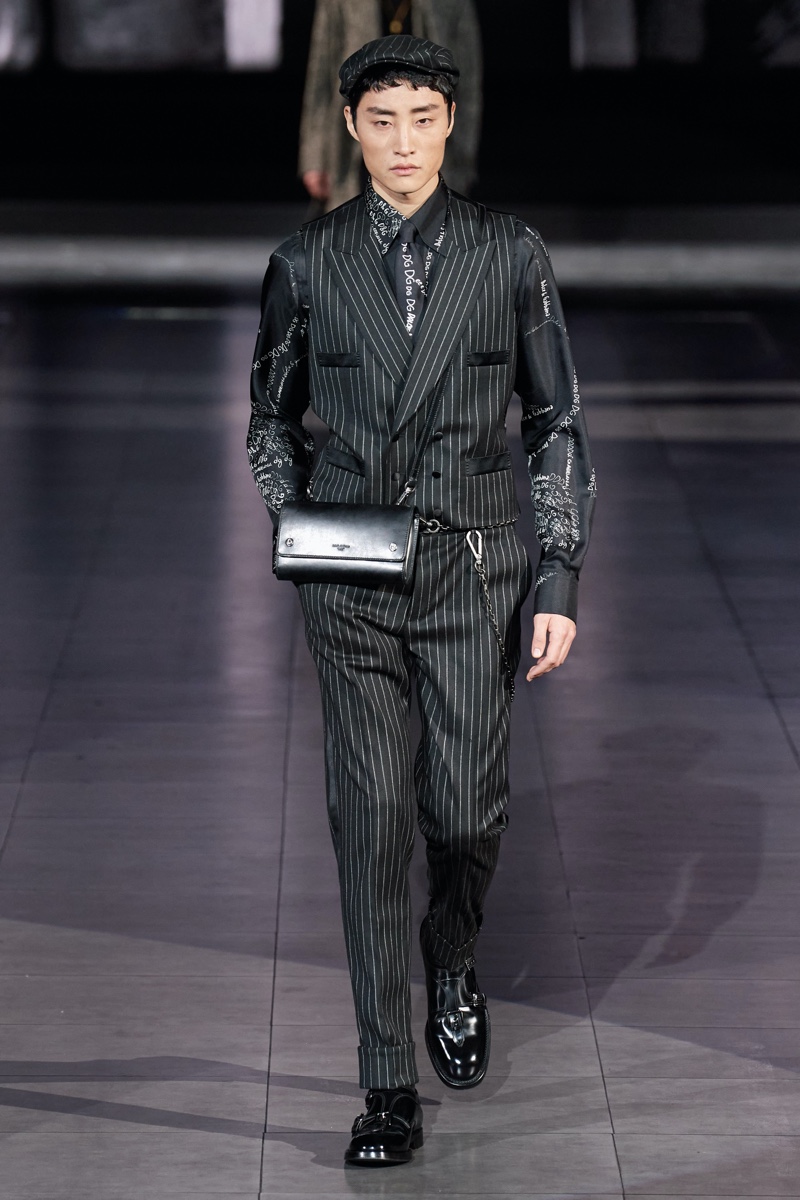 Dolce and Gabbana Fall Winter 2020 Mens Collection Runway Show 020