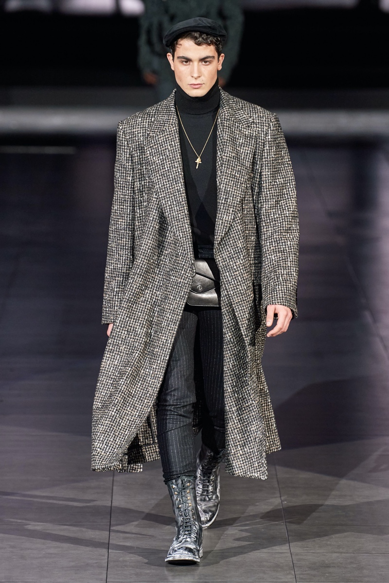 Dolce and Gabbana Fall Winter 2020 Mens Collection Runway Show 021