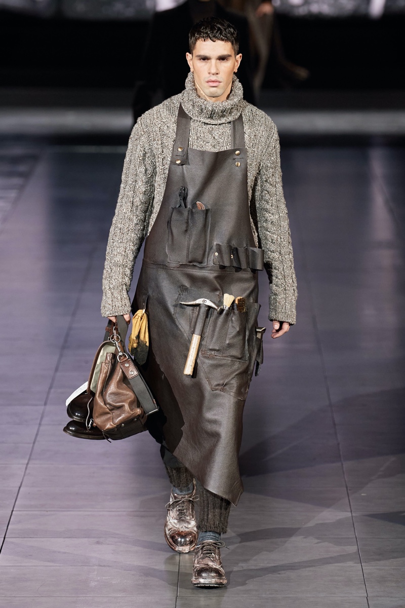 Dolce and Gabbana Fall Winter 2020 Mens Collection Runway Show 048