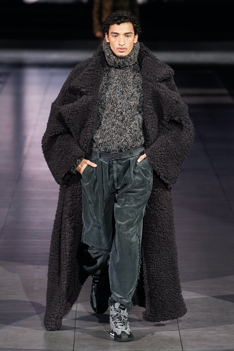 Dolce and Gabbana Fall Winter 2020 Mens Collection Runway Show 052