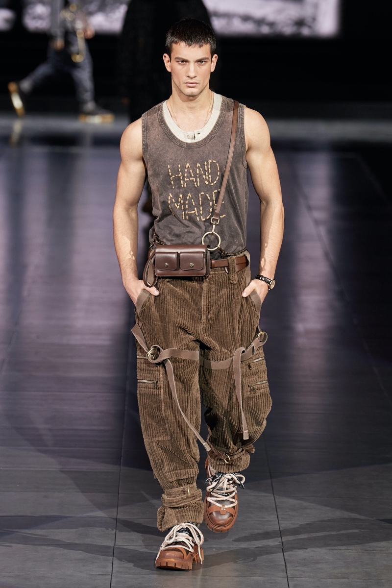 Dolce and Gabbana Fall Winter 2020 Mens Collection Runway Show 076