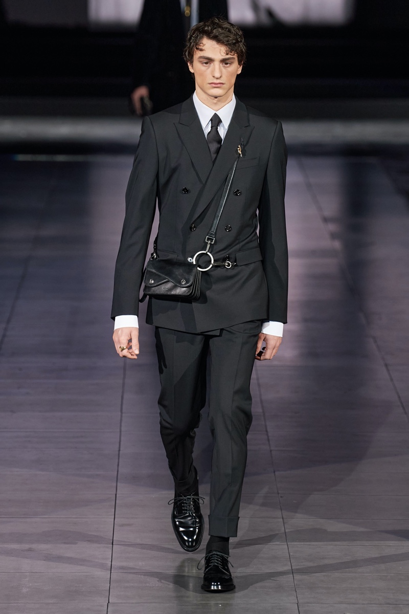 Dolce and Gabbana Fall Winter 2020 Mens Collection Runway Show 095