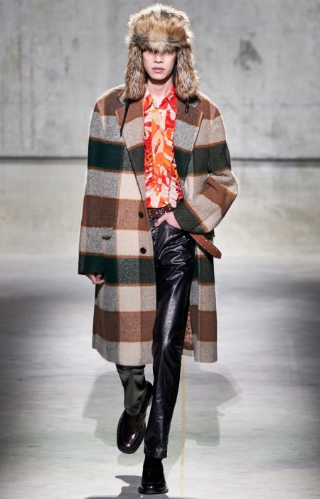 Dries Van Noten Fall Winter 2020 Mens Collection Runway 002