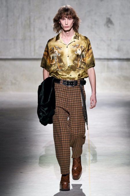 Dries Van Noten Fall Winter 2020 Mens Collection Runway 015