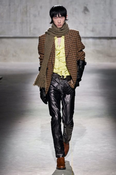 Dries Van Noten Fall Winter 2020 Mens Collection Runway 018