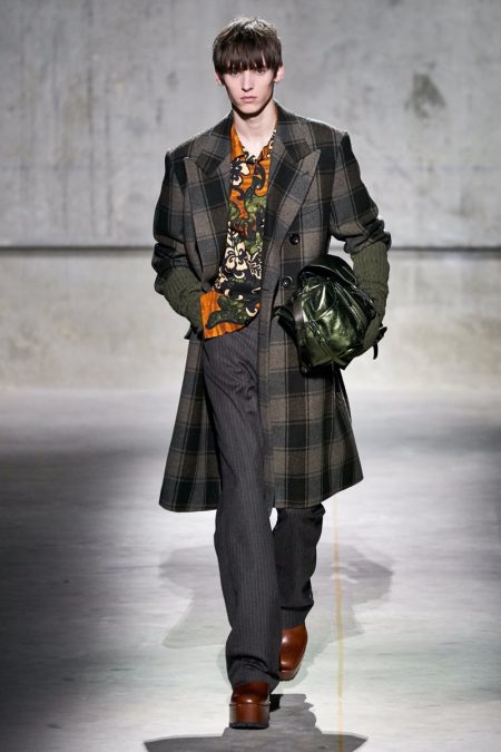 Dries Van Noten Fall Winter 2020 Mens Collection Runway 023