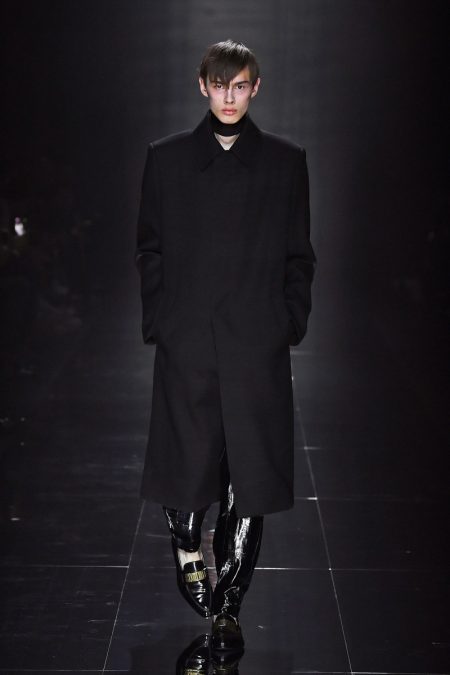 Dunhill Fall Winter 2020 Collection Runway 001