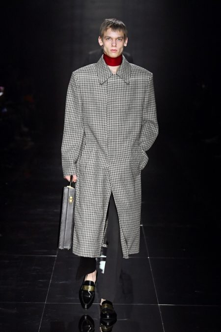 Dunhill Fall Winter 2020 Collection Runway 009