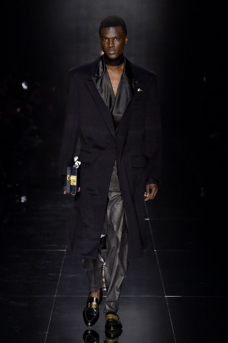 Dunhill Fall Winter 2020 Collection Runway 017