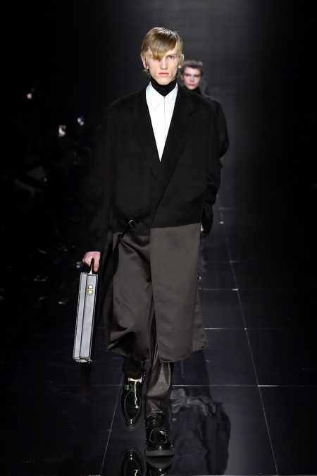 Dunhill Fall Winter 2020 Collection Runway 019