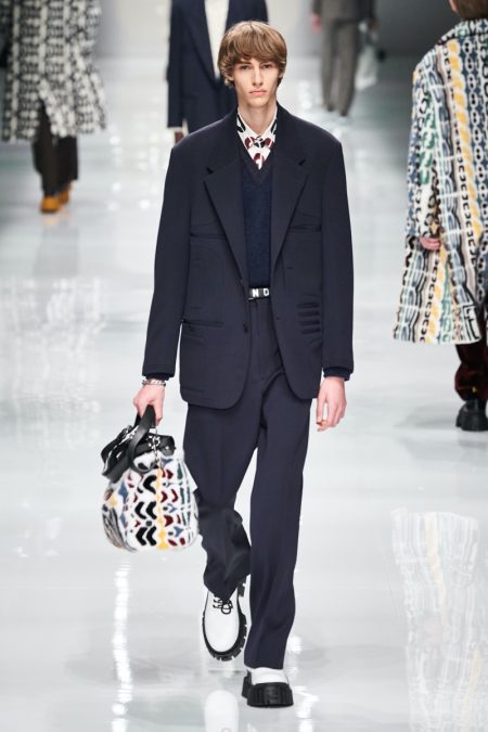 Fendi Fall Winter 2020 Mens Collection Runway 037