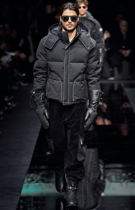 Passend of Trekker Giorgio Armani Fall 2020 Men's Collection