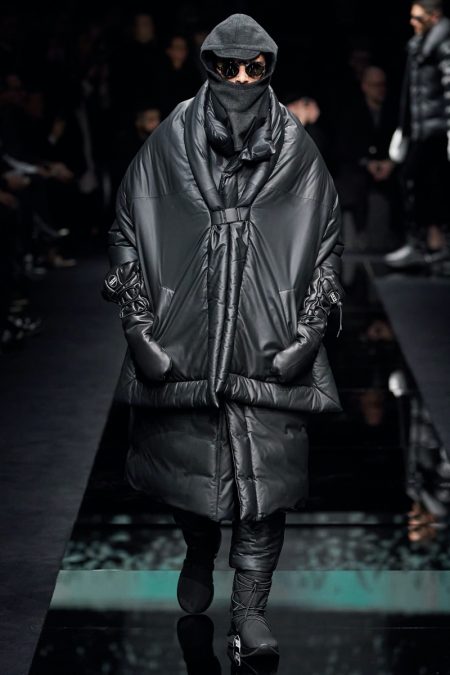 Giorgio Armani Fall Winter 2020 Mens Collection Runway 009