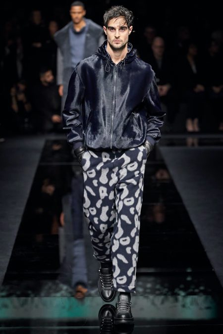 Giorgio Armani Fall Winter 2020 Mens Collection Runway 053