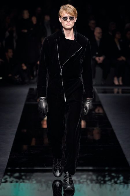 Giorgio Armani Fall Winter 2020 Mens Collection Runway 076