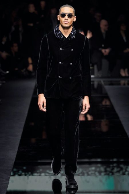 Giorgio Armani Fall Winter 2020 Mens Collection Runway 078