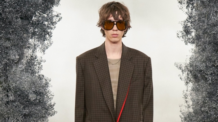 Givenchy Achieves a ‘New Elegance’ with Fall ’20 Collection