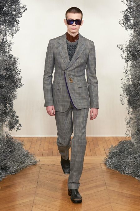 Givenchy Fall & Winter 2020 men's ready to wear collection - Numéro  Netherlands