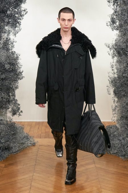 Givenchy Fall Winter 2020 Mens Runway Collection 029