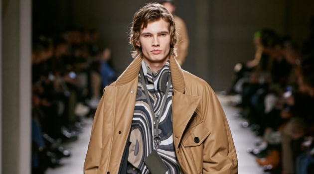 Hermès Delivers Its Own Brand of Radical with Fall '20 Collection Hermès Delivers Its Own Brand of Radical with Fall '20 Collection